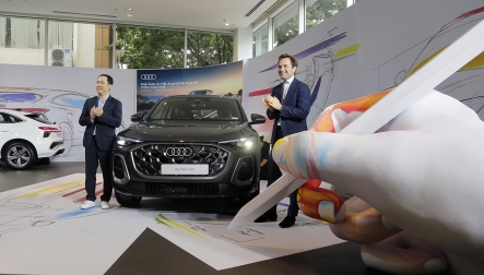 Audi Q3 và Q5 thế hệ mới chính thức ra mắt tại Việt Nam, với đầy đủ các biến thể SUV và Sportback